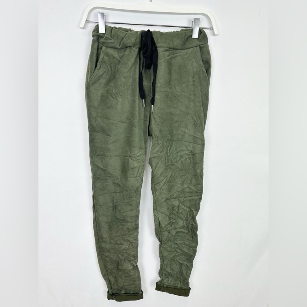 (93630-ARM) SUEDE SOLID CRINKLE JOGGER